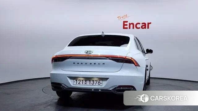 Hyundai The New Grandeur IG id 3597151 из Кореи 14