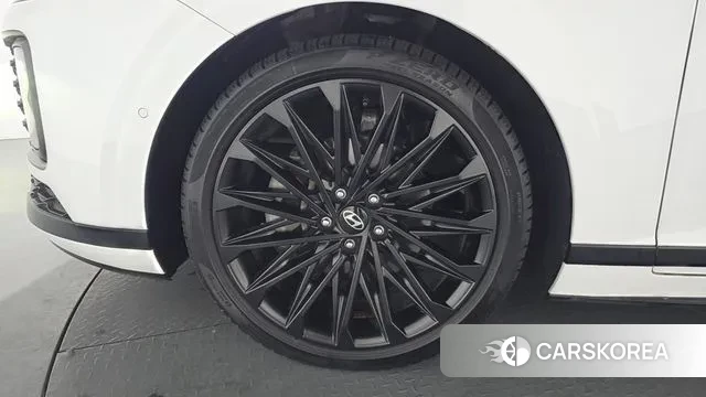 Hyundai Grandeur (GN7) id 3503091 из Кореи 14