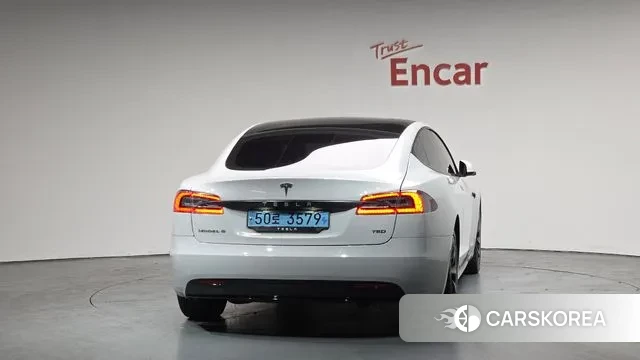 Tesla Model S id 3778920 из Кореи 14
