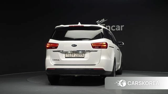 Kia The New Carnival id 4615062 из Кореи 24