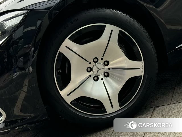 Mercedes-Benz Maybach S-class id 4300778 из Китая 9