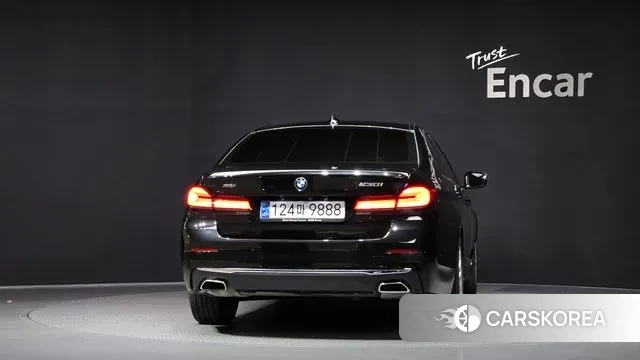 BMW 5 Series (G30) id 3032916 из Кореи 14