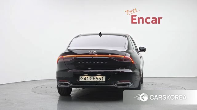 Hyundai The New Grandeur IG id 4187077 из Кореи 14