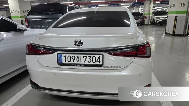 Lexus ES300h 7th generation id 3492151 из Кореи 8