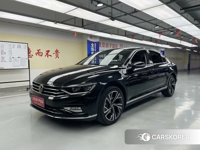 Volkswagen Magotan 2022 Черный из Китая, фото 4