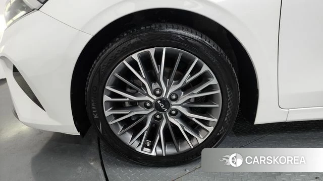 Kia The New K3 2nd generation id 4625178 из Кореи 31