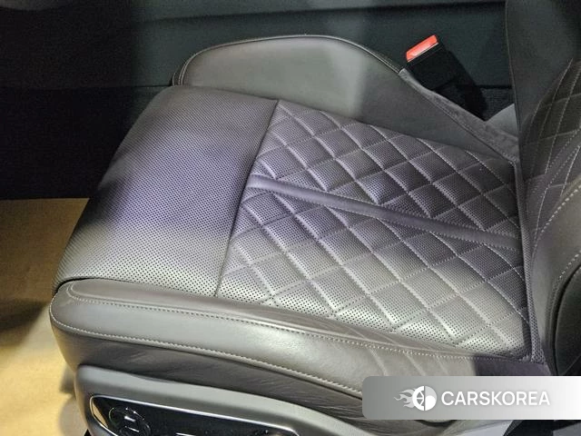 Audi A8 id 4271819 из Китая 14