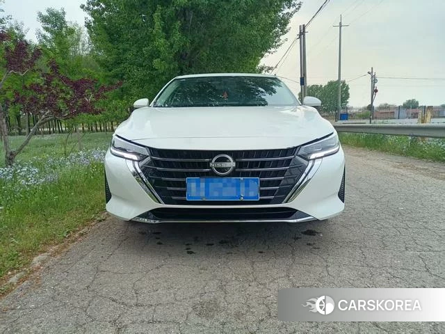 Nissan Xuan Yi 2024 Белый из Китая, фото 4