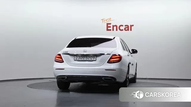 Mercedes-Benz E-Class W213 id 3444529 из Кореи 14