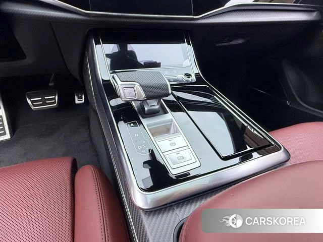 Audi SQ7 id 4240293 из Китая 18