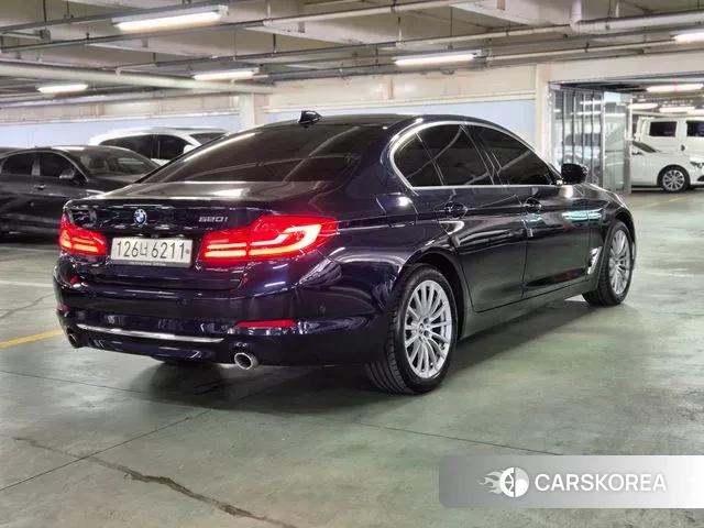 BMW 5 Series (G30) id 3616580 из Кореи 14