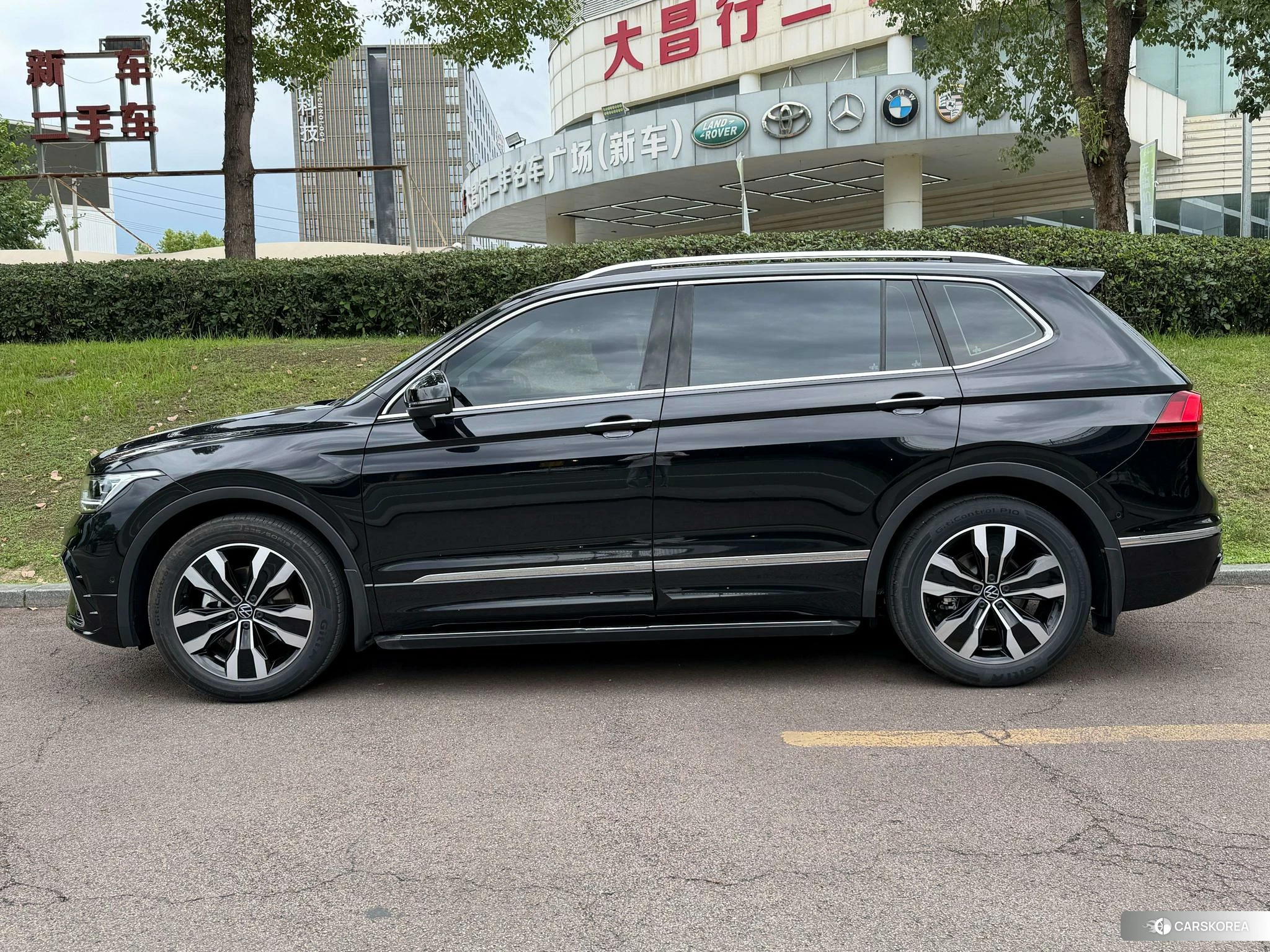 Volkswagen Tiguan L id 4498973 из Китая 7