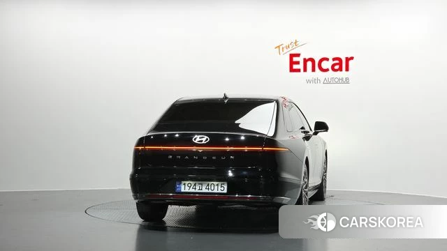 Hyundai Grandeur (GN7) id 3838375 из Кореи 14