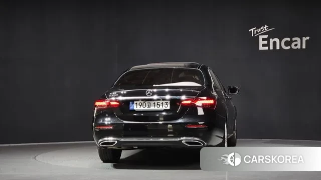 Mercedes-Benz E-Class W213 id 3701579 из Кореи 14