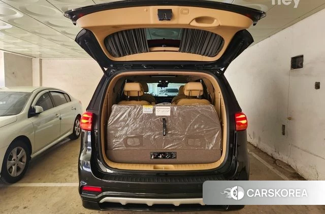 Kia The New Carnival 2018 Черный из Кореи, фото 5