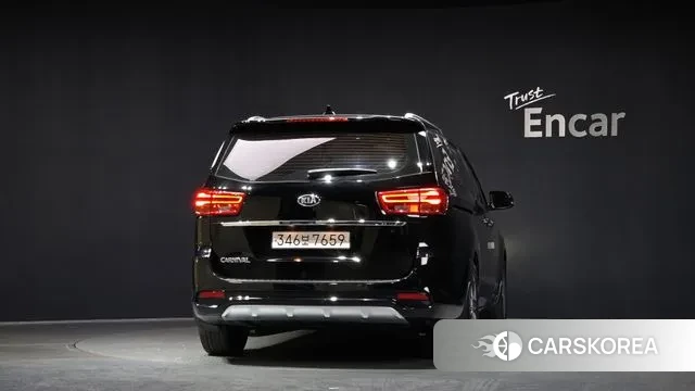 Kia The New Carnival id 3641184 из Кореи 14