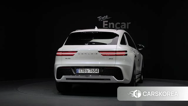 Genesis GV70 id 4872260 из Кореи 14
