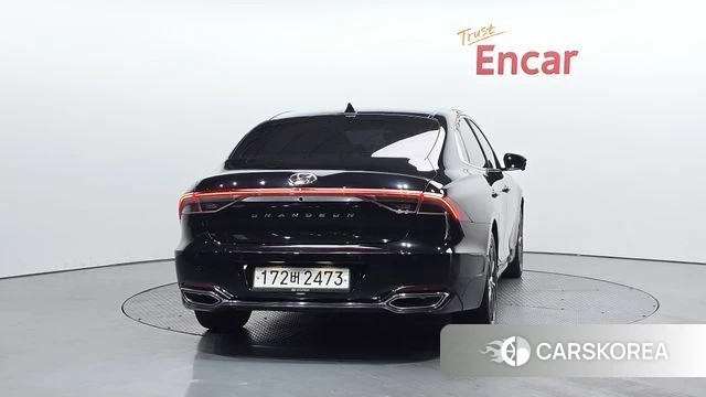 Hyundai The New Grandeur IG id 4475631 из Кореи 26