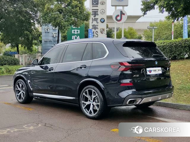 BMW X5 2024 Черный из Китая, фото 4