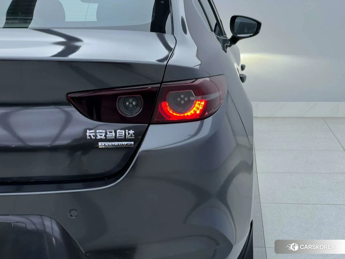 Mazda 3 id 4479469 из Китая 10