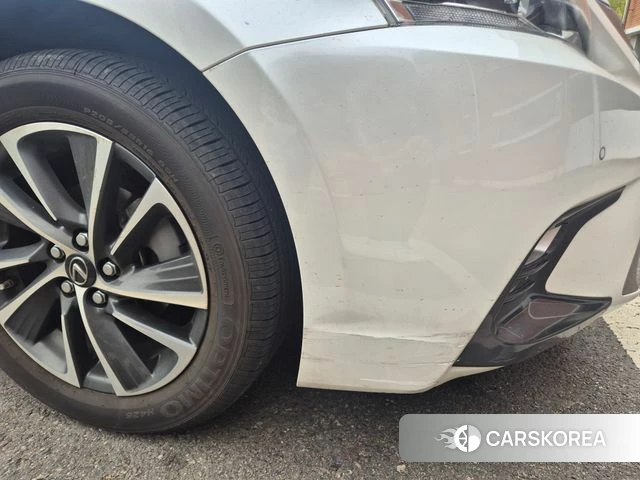 Lexus CT200h 2019 Белый из Кореи, фото 4