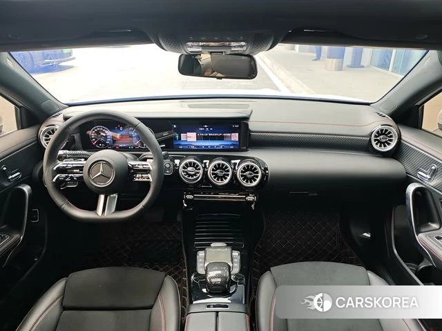 Mercedes-Benz Class A 2024 Белый из Китая, фото 4