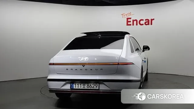 Hyundai Grandeur Hybrid (GN7) id 3142442 из Кореи 14