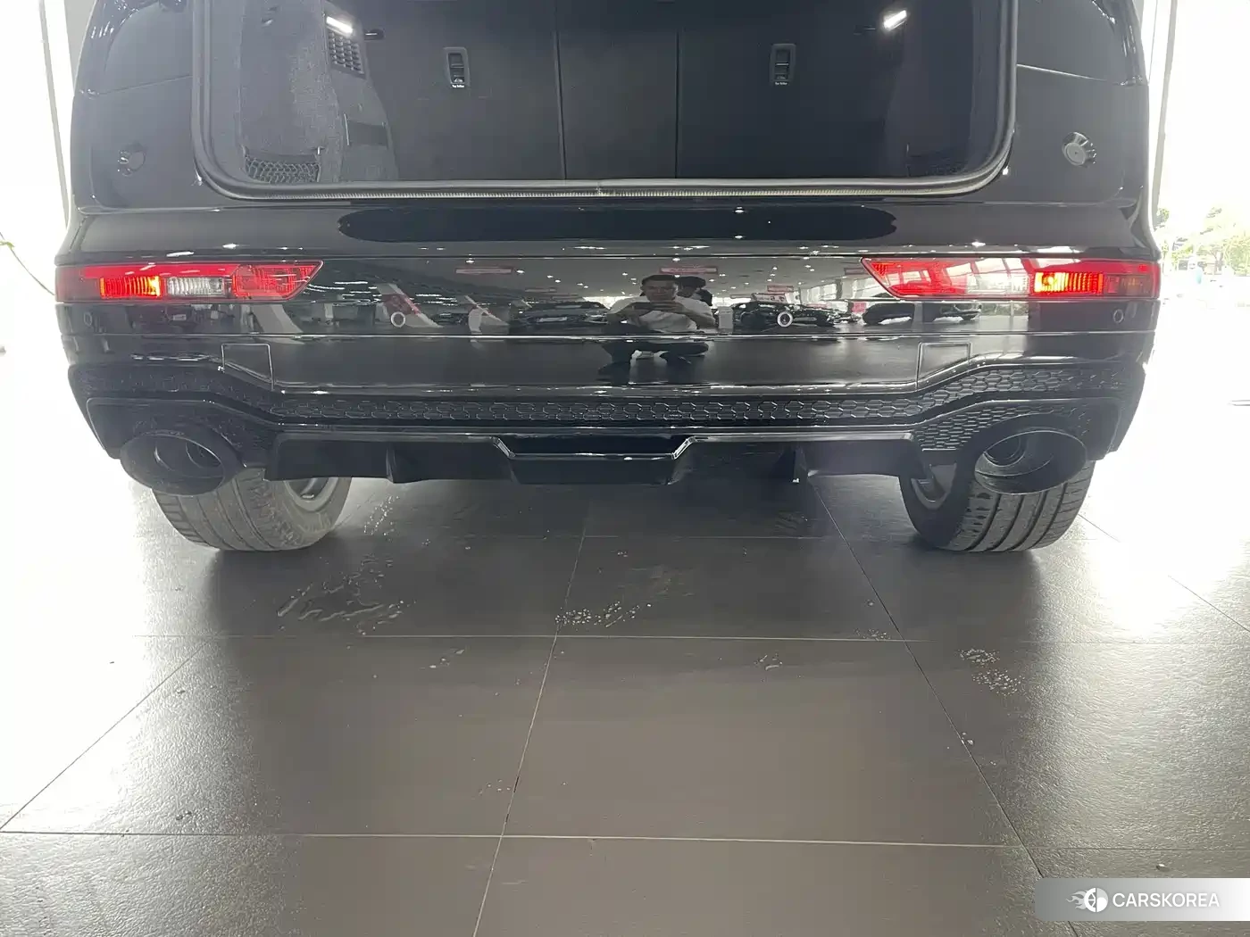 Audi Q5L id 4644466 из Китая 17