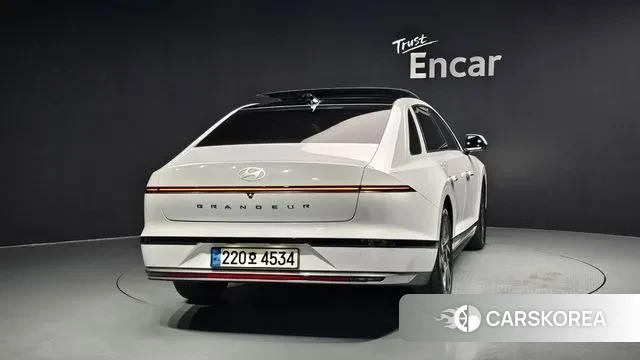 Hyundai Grandeur Hybrid (GN7) id 3279638 из Кореи 14