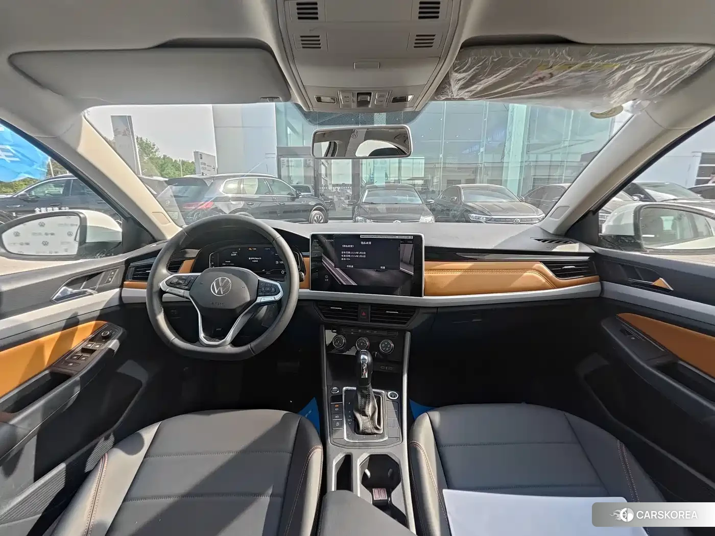 Volkswagen Bora 2025 Белый из Китая, фото 4