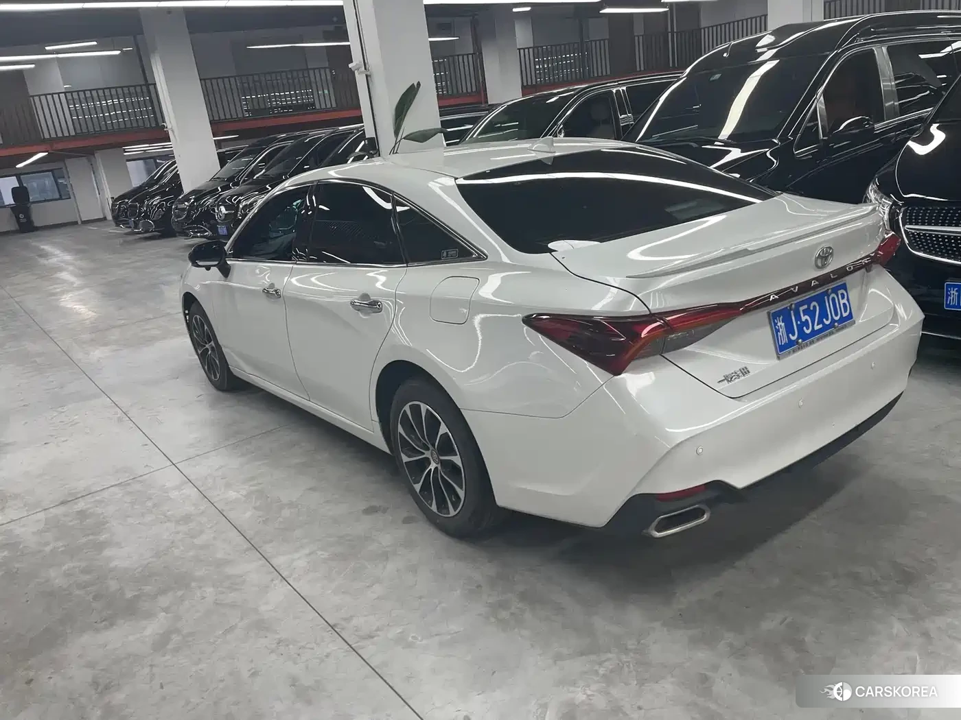 Toyota Avalon 2024 Белый из Китая, фото 5