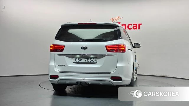 Kia The New Carnival id 4907466 из Кореи 14