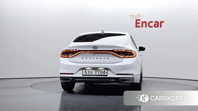 Hyundai Grandeur IG id 3612391 из Кореи 14