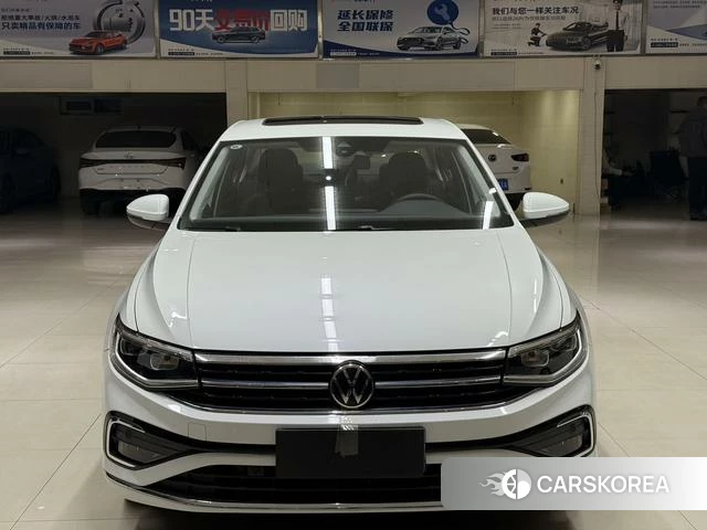 Volkswagen Bora id 4256297 из Китая 18