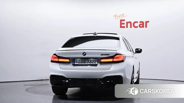 BMW 5 Series (G30) id 4246274 из Кореи 27