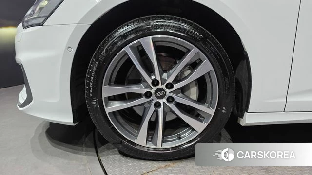 Audi A6 (C8) id 4401214 из Кореи 30