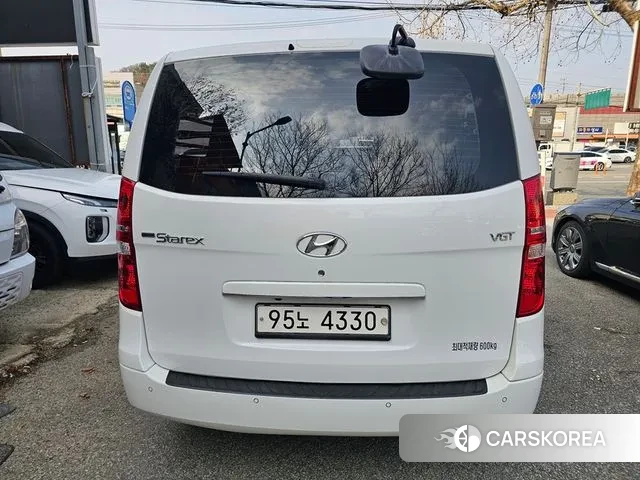Hyundai The New Grand Starex id 3753421 из Кореи 14