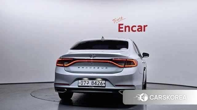 Hyundai Grandeur IG id 3845948 из Кореи 14