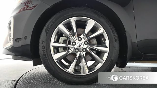Kia The New Carnival id 4626166 из Кореи 32
