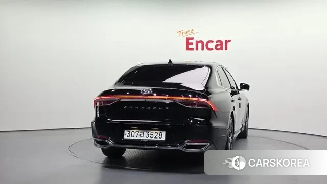 Hyundai The New Grandeur IG id 3444310 из Кореи 14