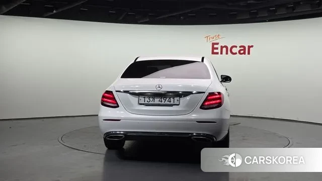 Mercedes-Benz E-Class W213 id 3526464 из Кореи 14