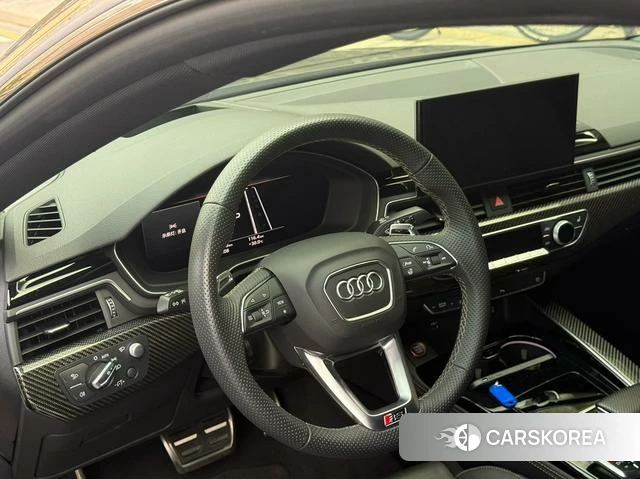 Audi S5 2024 Черный из Китая, фото 4