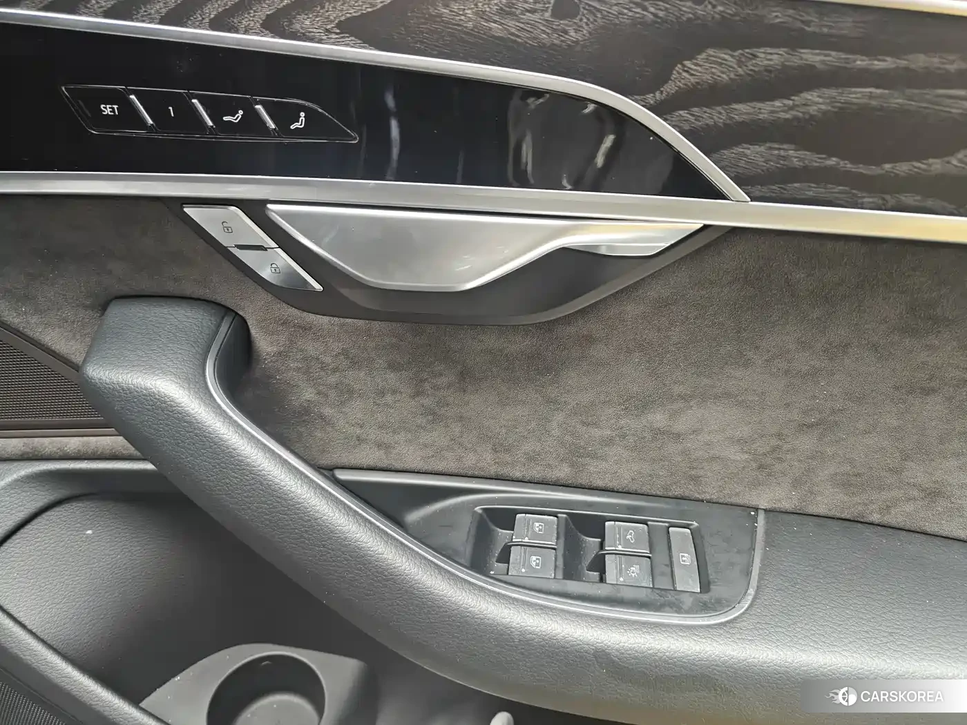 Audi A8 id 4547648 из Китая 7