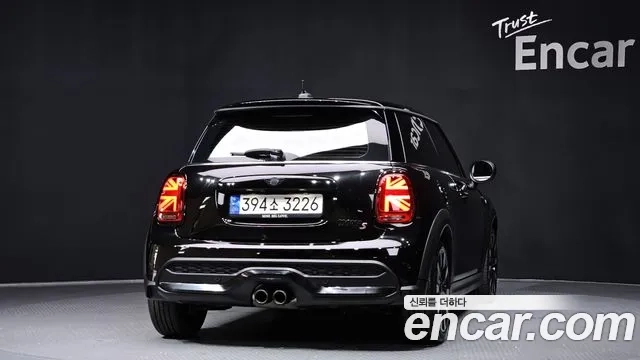 Mini Cooper S id 2954983 из Кореи 14