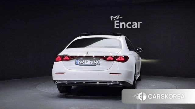 Mercedes-Benz E-Class W214 id 4315257 из Кореи 24