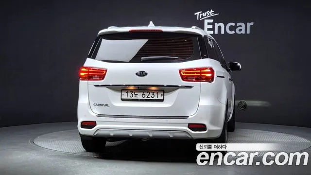 Kia The New Carnival id 2896830 из Кореи 14