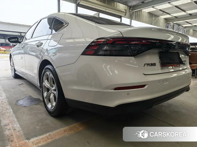 Honda Accord 2024 Белый из Китая, фото 4