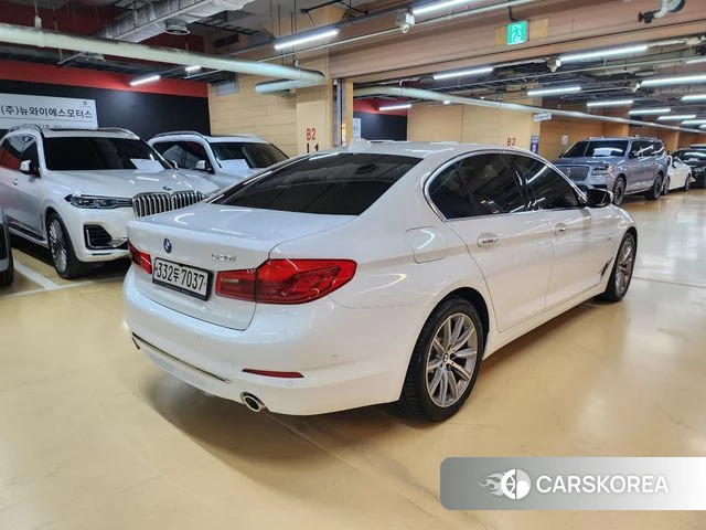 BMW 5 Series (G30) id 4403386 из Кореи 14