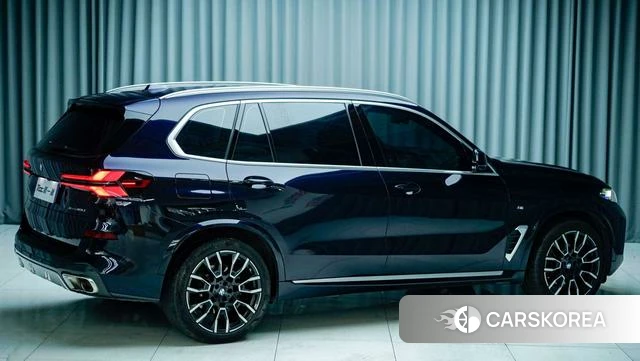BMW X5 2024 Черный из Китая, фото 6