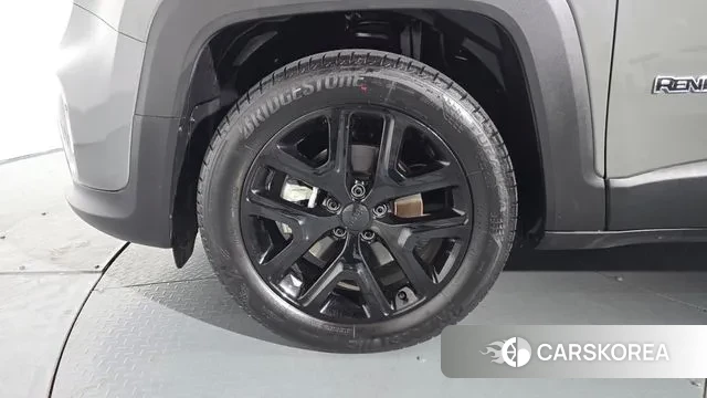 Jeep Renegade id 3550543 из Кореи 14